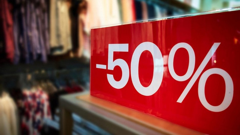 Ufficiale: via libera ai saldi da sabato 25 luglio